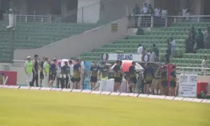 5.7-magnitude earthquake stops Bangladesh v Ireland Test for three minutes