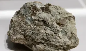 بھارت میں نایاب ارضی مقناطیس کی پیداوار میں اضافے کیلئے 80 کروڑ ڈالر کا منصوبہ منظور