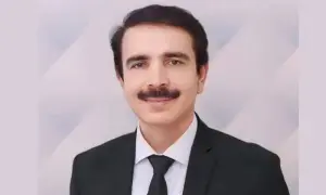 جھنگ: کار پر فائرنگ، ڈسٹرکٹ بار کے سابق صدر منیر سدھانا سمیت 3 افراد جاں بحق