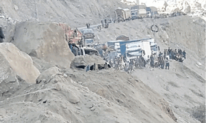 Karakoram Highway landslide buries six vehicles, sweeps two into river