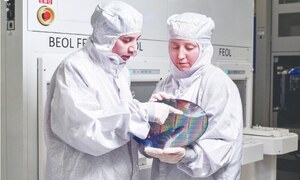 IBM claims new chip shows path to &lsquo;useful&rsquo; quantum computers by 2029