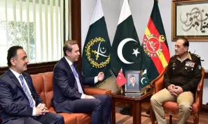 فیلڈ مارشل سے ترک وزیر توانائی کی ملاقات، توانائی کے شعبے میں تعاون بڑھانے پر اتفاق