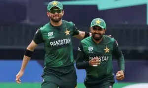 بابر اعظم اور شاہین شاہ آفریدی بگ بیش لیگ کیلئے آسٹریلیا پہنچ گئے