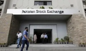 PSX hits new high on crucial inflow