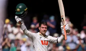 Emotional Carey slams ton to give Australia upper hand in 3rd Ashes Test
