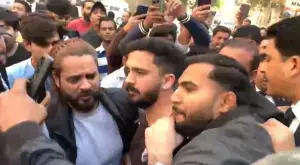 Lawyers booked for &lsquo;assaulting SHO&rsquo; after case registered against roughing up of YouTuber Rajab Butt in Karachi