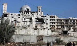 Syrian authorities transferring Kurdish fighters from Aleppo to northeast