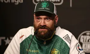 Tyson Fury confirms April comeback fight against Arslanbek Makhmudov