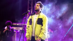 Asim Azhar says he was protecting fans after video of concert spat goes viral