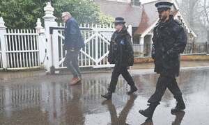 Police search Andrew&rsquo;s former home as royal family reels from arrest