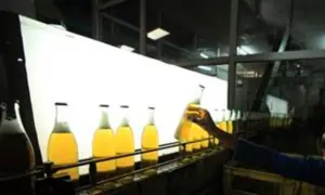 Three die after consuming illicit liquor in Karachi&rsquo;s Nazimabad