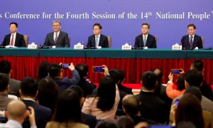 China &lsquo;clearly aware&rsquo; of economic risks, vows to  boost spending