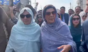 PTI decries &lsquo;blatant violation of rights&rsquo; as Imran&rsquo;s sisters again barred from meeting him at Adiala jail