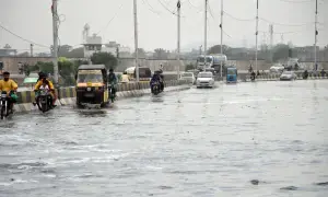 PMD forecasts rain in Karachi tomorrow, more showers across Sindh this week