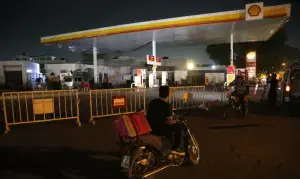 Middle East conflict and fuel prices: Who is the Pakistani govt really protecting?