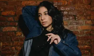 Arooj Aftab&rsquo;s Urdu version of &lsquo;Sweet Dreams (Are Made of This)&rsquo; is the best thing we&rsquo;ve heard today