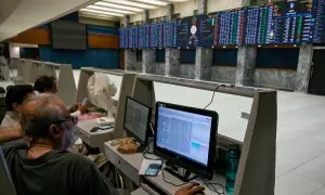 Bears take control as PSX plunges over 5,000 points