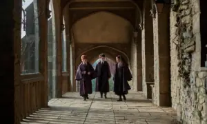 The first teaser for the upcoming Harry Potter series has dropped and it&rsquo;s like we&rsquo;re back in 2001