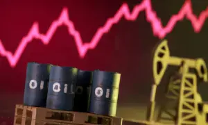 Oil prices up 5pc on supply fears