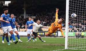 Port Vale cause FA Cup shock to reach quarters