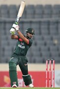 Rana&rsquo;s career-best show demolishes Pakistan in series opener