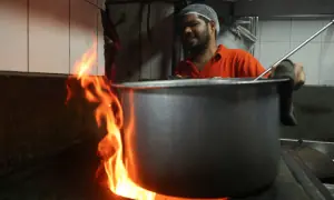 India hikes jet fuel, commercial LPG cost