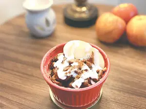 Cook-it-yourself: Single-serve apple crumble