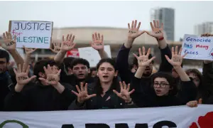 Trump warns of &lsquo;hell&rsquo; as Iran fights back