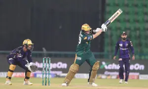 Nawaz spins Sultans to comfortable victory over Gladiators