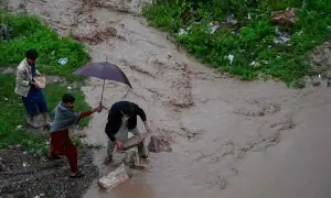 Several people evacuated as rain causes flooding in parts of Peshawar
