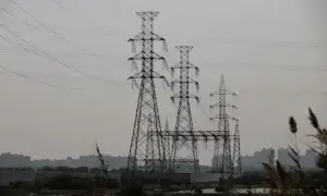 Govt apologises for excessive loadshedding, blames it on reduced hydropower availability