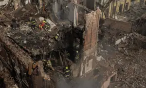 Russian strikes kill 19 across Ukraine