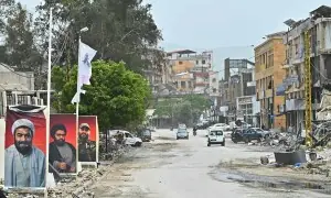 PHOTOS: Displaced Lebanese return to destroyed homes, businesses amid ceasefire