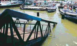 Korangi Harbour gets Rs120m floating jetty