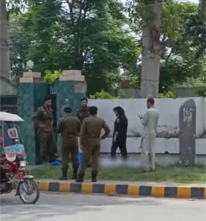 YouTube cleric survives shooting in Jhelum