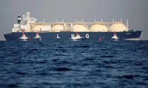 Pakistan secures 3 bids for spot LNG cargoes