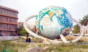 Karachi's iconic globe to be relocated to Hasan Square, says mayor