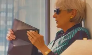 The Devil Wears Warp: Meryl Streep wearing a Pakistani bag in Devil Wears Prada 2 is iconic