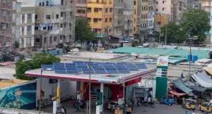 What's stopping Pakistan from making the transition to renewable energy?
