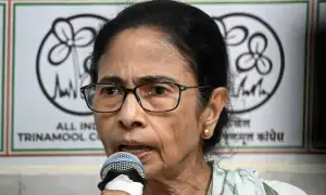 Chief minister of India's West Bengal refuses to resign after poll defeat