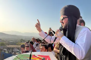 Political leaders being consulted for Islamabad protest: CM Afridi