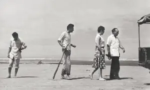 WIDE ANGLE: THE CELLULOID WORKER