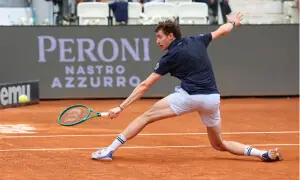 Prizmic follows up on Djokovic exploit to reach Italian Open last 16