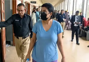 Three policemen suspended for &lsquo;giving protocol  to drug dealer&rsquo;