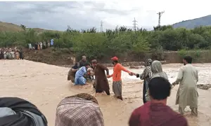 Pre-monsoon rains leave 12 injured in Balochistan