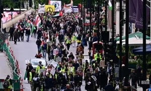 London streets swell with rival protests over Gaza, immigration