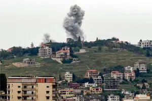Israel carries out airstrikes despite truce extension