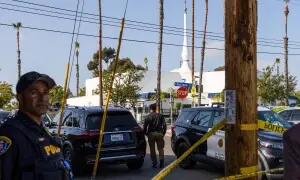 5 dead, including 2 teen suspects, after shooting at San Diego's largest mosque