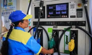 Indian retailers raise fuel prices again in response to Iran war