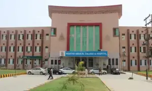 Inquiry panel at Multan hospital finds 9 doctors, officials at fault for surgery conducted sans HIV screening